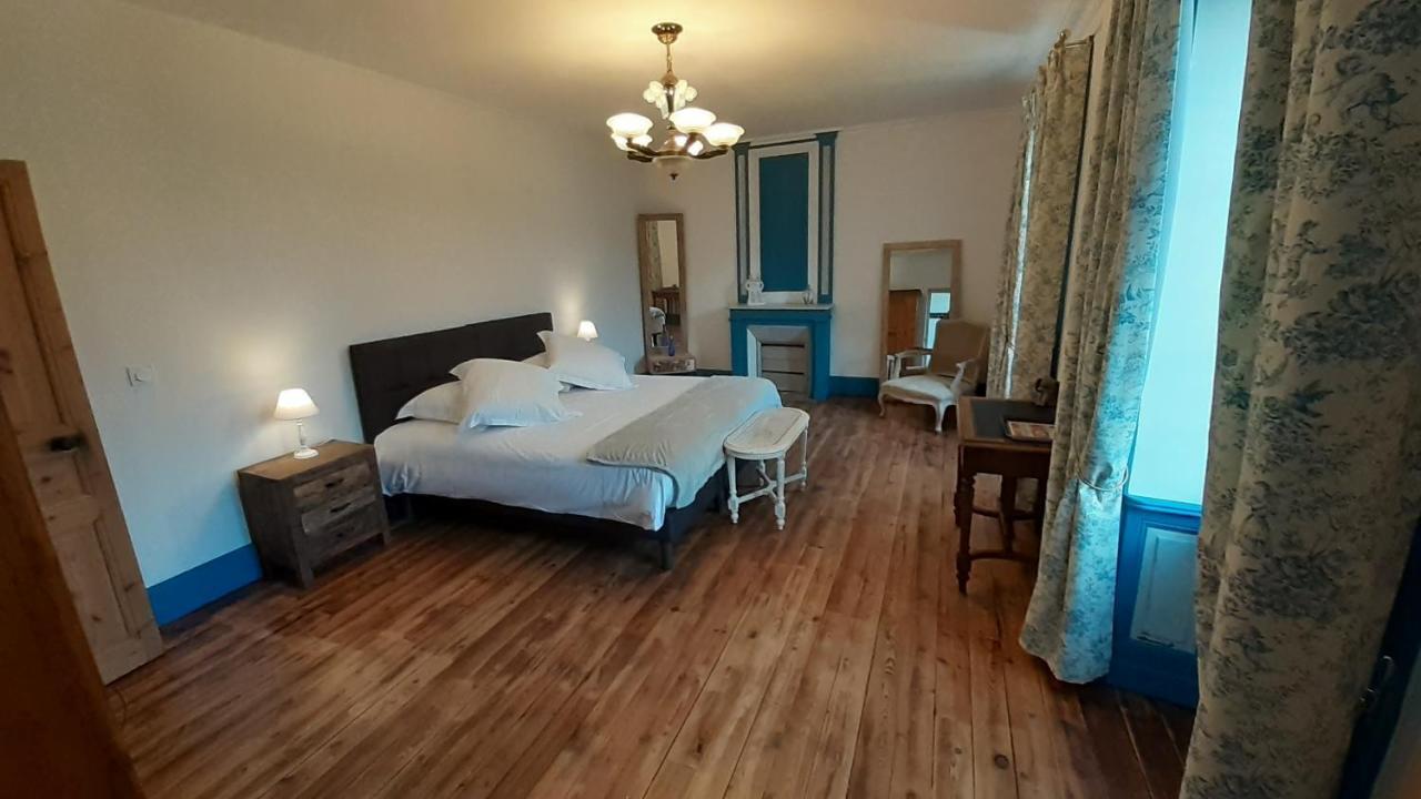 Auberge De Saint Jean Ploumilliau Exterior foto